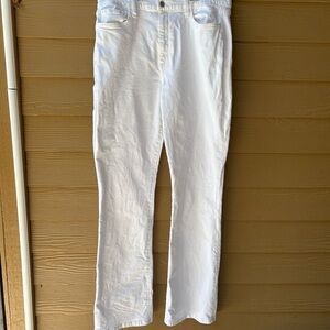 Joe’s Jeans High Rise Bootcut in White Size 34